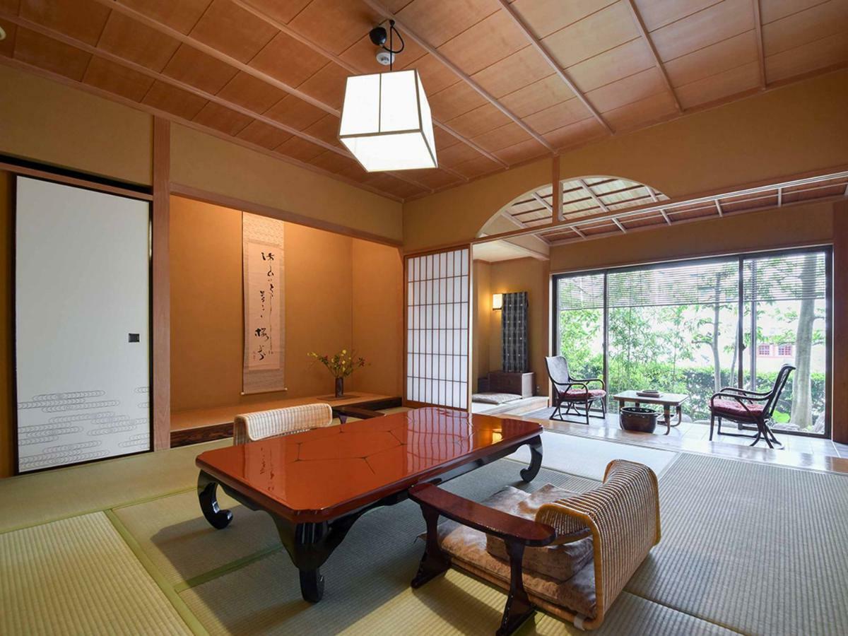 Hotel Yamatoya Besso Matsuyama  Esterno foto
